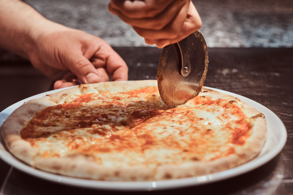 10 errori che rovinano la Pizza Margherita fatta in casa (e come evitarli)